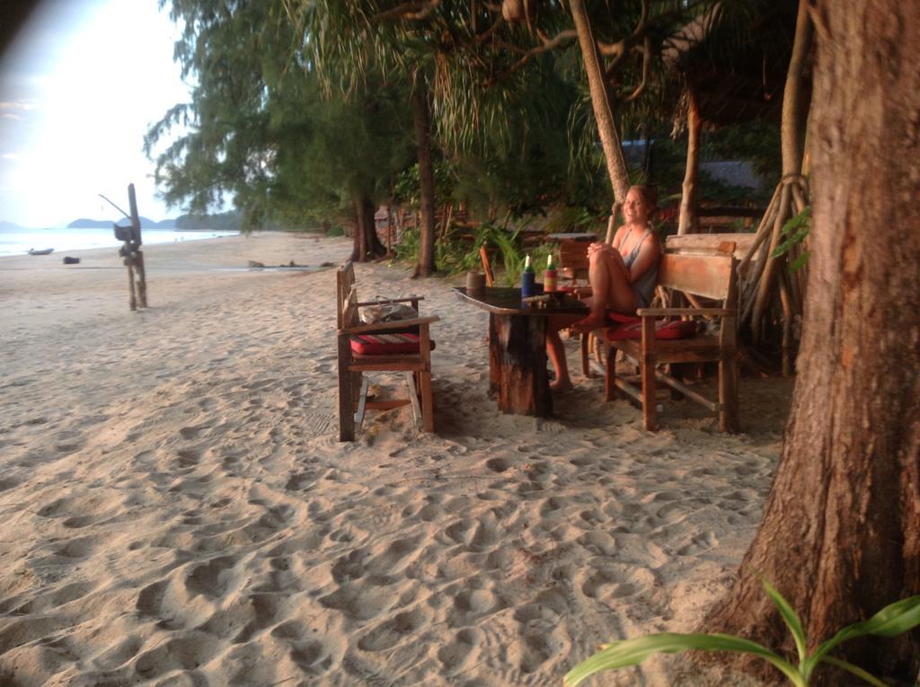 Cocobar&Bungalow'Kohjum Hotel Koh Jum Eksteriør billede