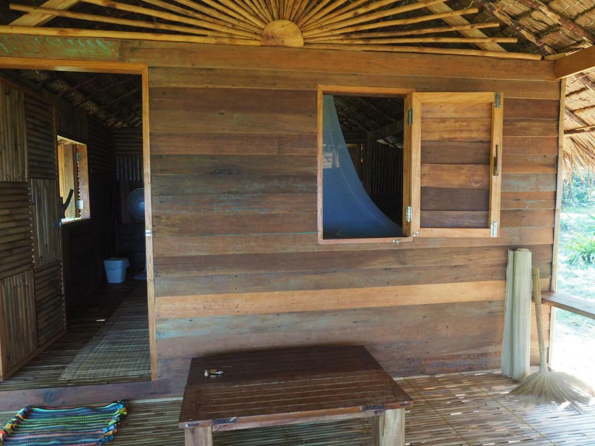 Cocobar&Bungalow'Kohjum Hotel Koh Jum Eksteriør billede