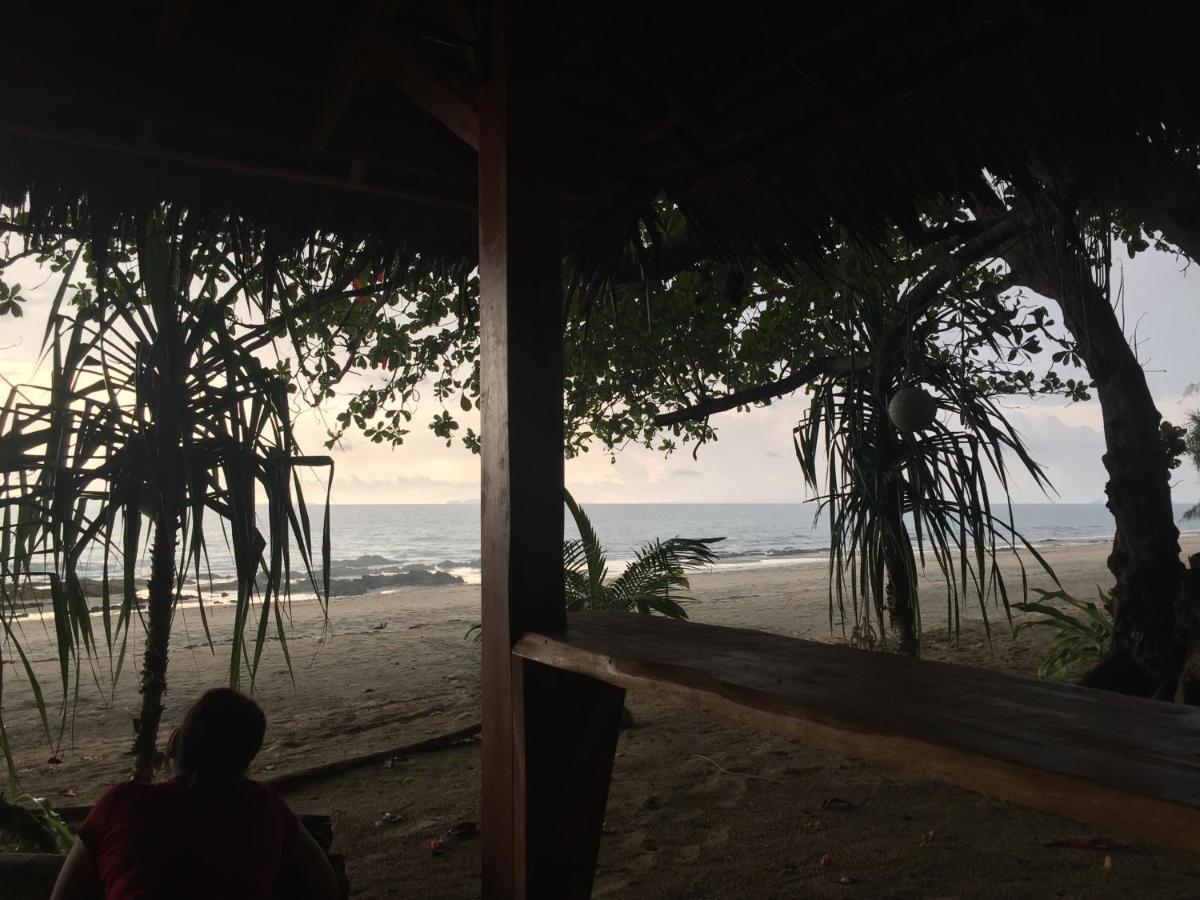 Cocobar&Bungalow'Kohjum Hotel Koh Jum Eksteriør billede
